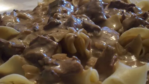 Slow Cooker Beef Stroganoff