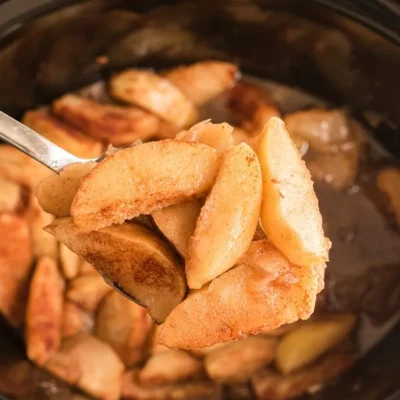 Slow Cooker Cinnamon Apples