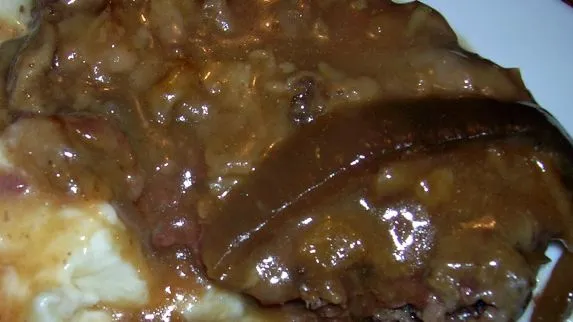 Slow Cooker Cube Steak With Gravy