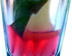 Sparkling White Zinfandel Cocktail Recipe