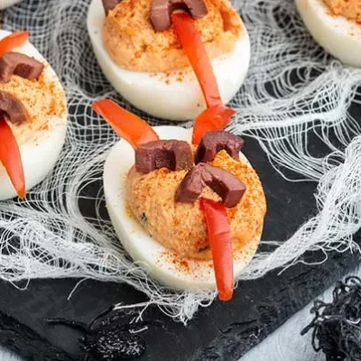 Spicy Gourmet Deviled Eggs: A Crowd-Pleasing Appetizer