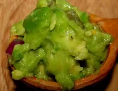 Spicy Jalapeno Guacamole Dip: A Flavorful Twist on a Classic Recipe