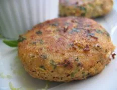 Spicy Thai-Style Fish Cakes With Creamy Peanut Sauce