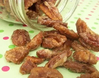 Sweet and Spicy Glazed Pecans: A Perfect Snack Recipe
