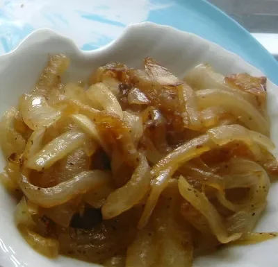 Tangy Caramelized Sweet and Sour Onions Recipe