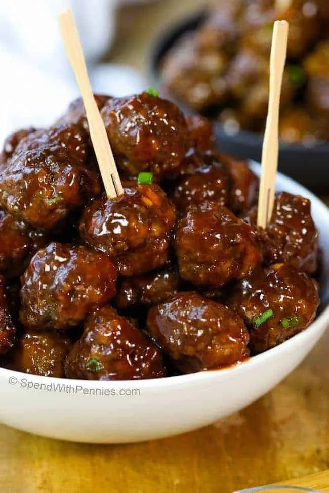 Tangy Sweet and Sour Meatball Delight
