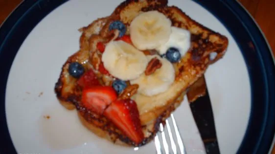 Tropical Banana-Stuffed French Toast – Inspired by Rainforest Cafe