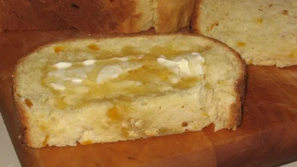 Tropical Hawaiian Mango Yeast Bread Recipe