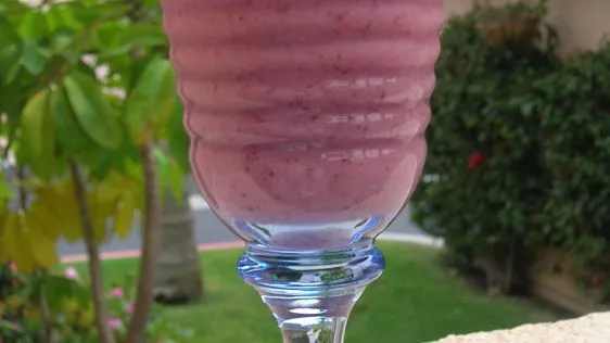 Tropical Sunrise Smoothie: A Refreshing Morning Boost Recipe