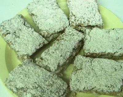 Tropical Waikiki-Style Banana Bliss Bars