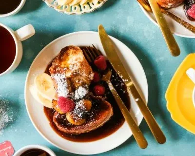 Ultimate Bananas Foster French Toast Recipe - Inspired By Surreys Cafe