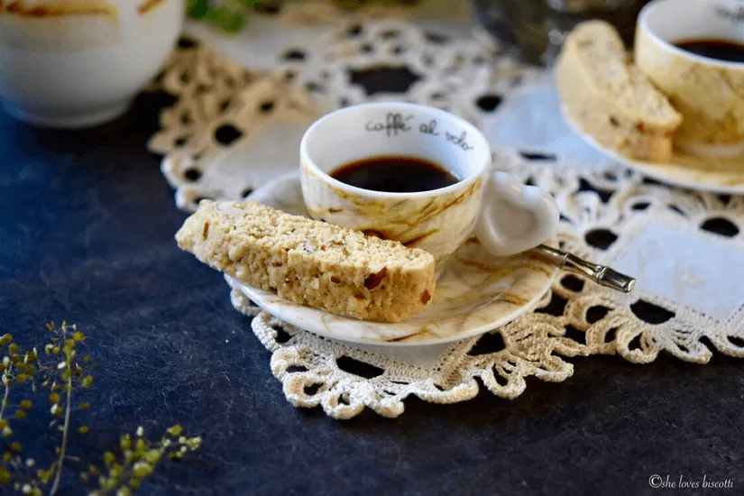 Ultimate Crunchy Almond Biscotti Recipe