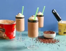 Ultimate Homemade TGI Friday's Mudslide Copycat Recipe