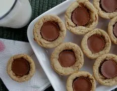 Ultimate Reese’s Peanut Butter Cup Cookie Delight