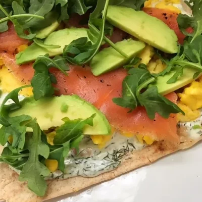 Ultimate Smoked Salmon Flatbread Recipe For A Delicious Breakfast