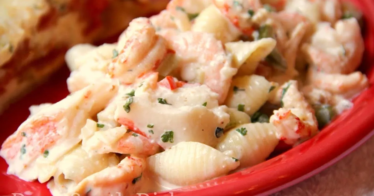 Zesty Seafood Salad with Crab and Shrimp: A Flavorful Delight