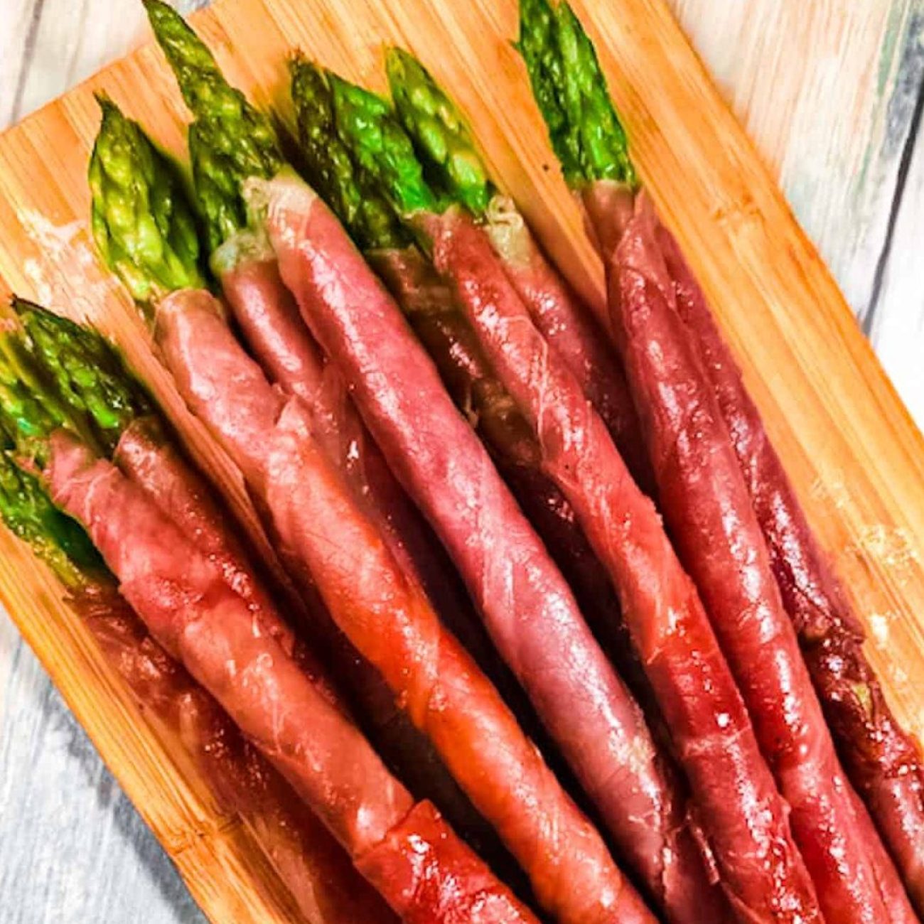 Antipasto Of Asparagus With Freshly Grated