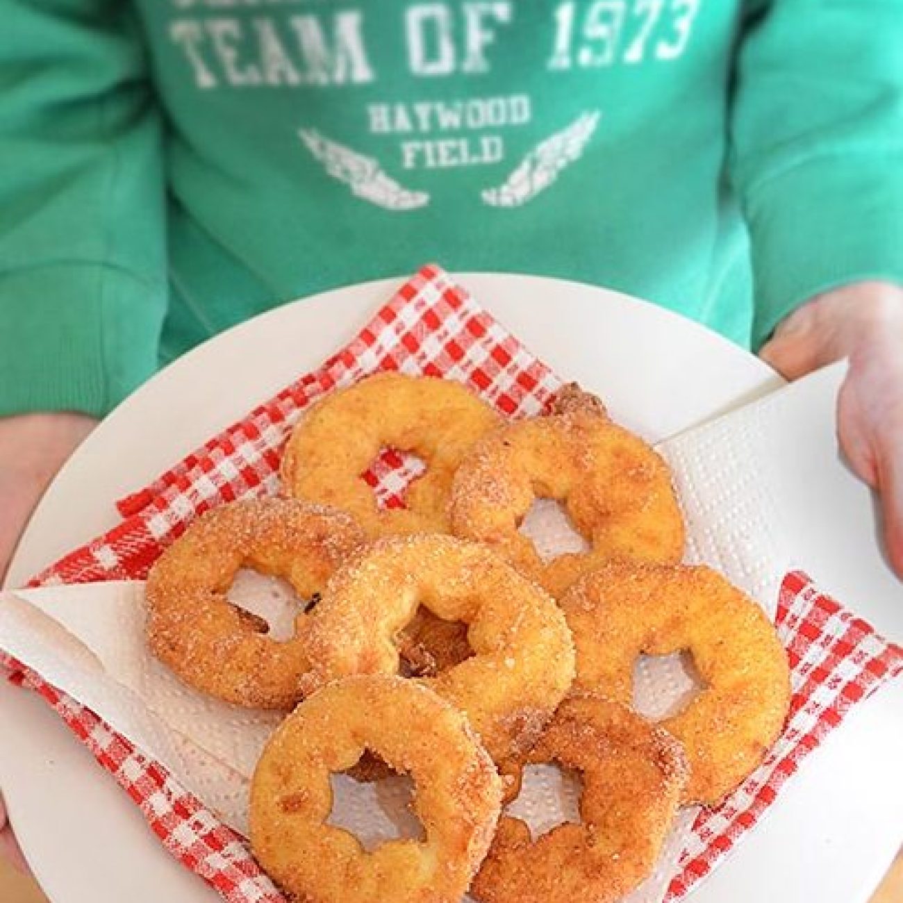 Apple Fritters With Cinnamon Sugar And