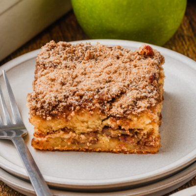 Apple Sour Cream Coffee Cake Squares: A Perfect Treat