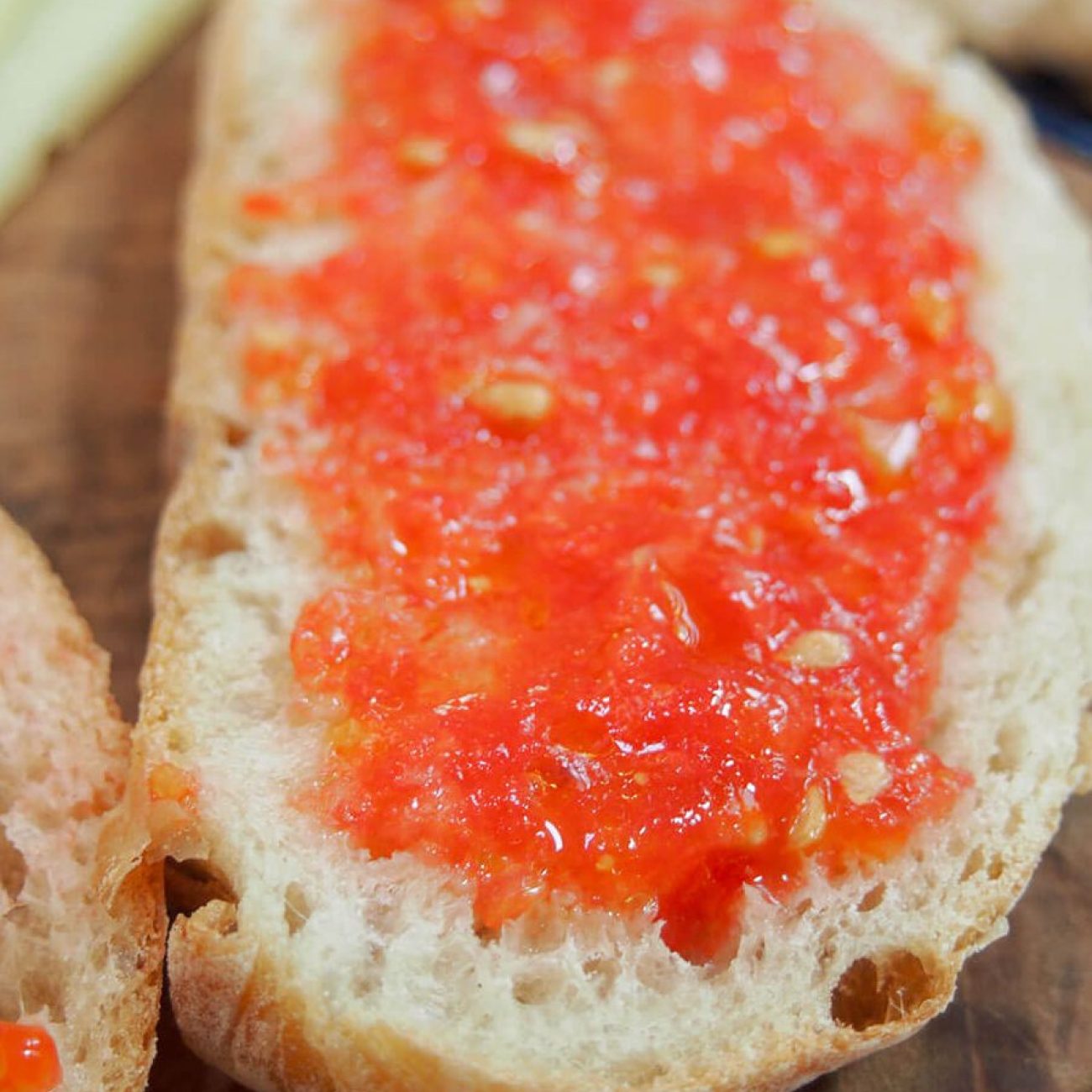 Authentic Spanish Tomato Bread – Pan Con Tomate Recipe