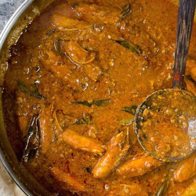 Authentic Sri Lankan Tomato And Prawn Curry Recipe