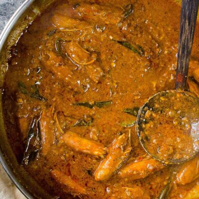 Authentic Sri Lankan Tomato and Prawn Curry Recipe