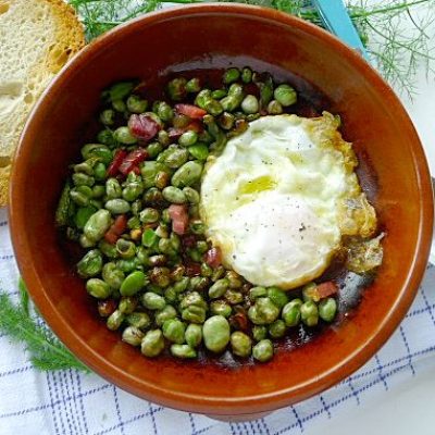 Basque Eggs With Ham, Asparagus And Peas