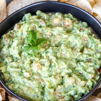 Best Ever Authentic Guacamole