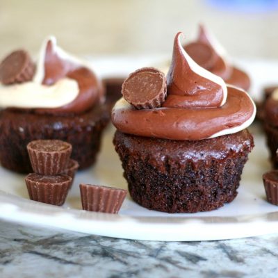 Brownie Cupcakes With Peanut Butter