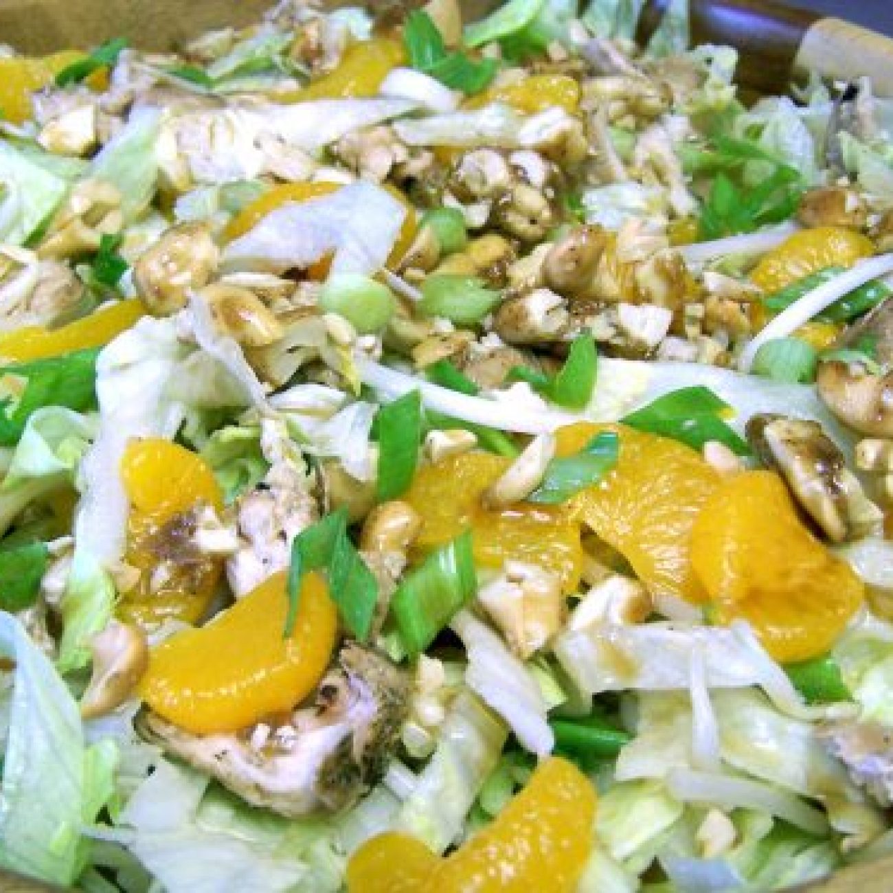 Cashew Chicken Salad With Mandarin