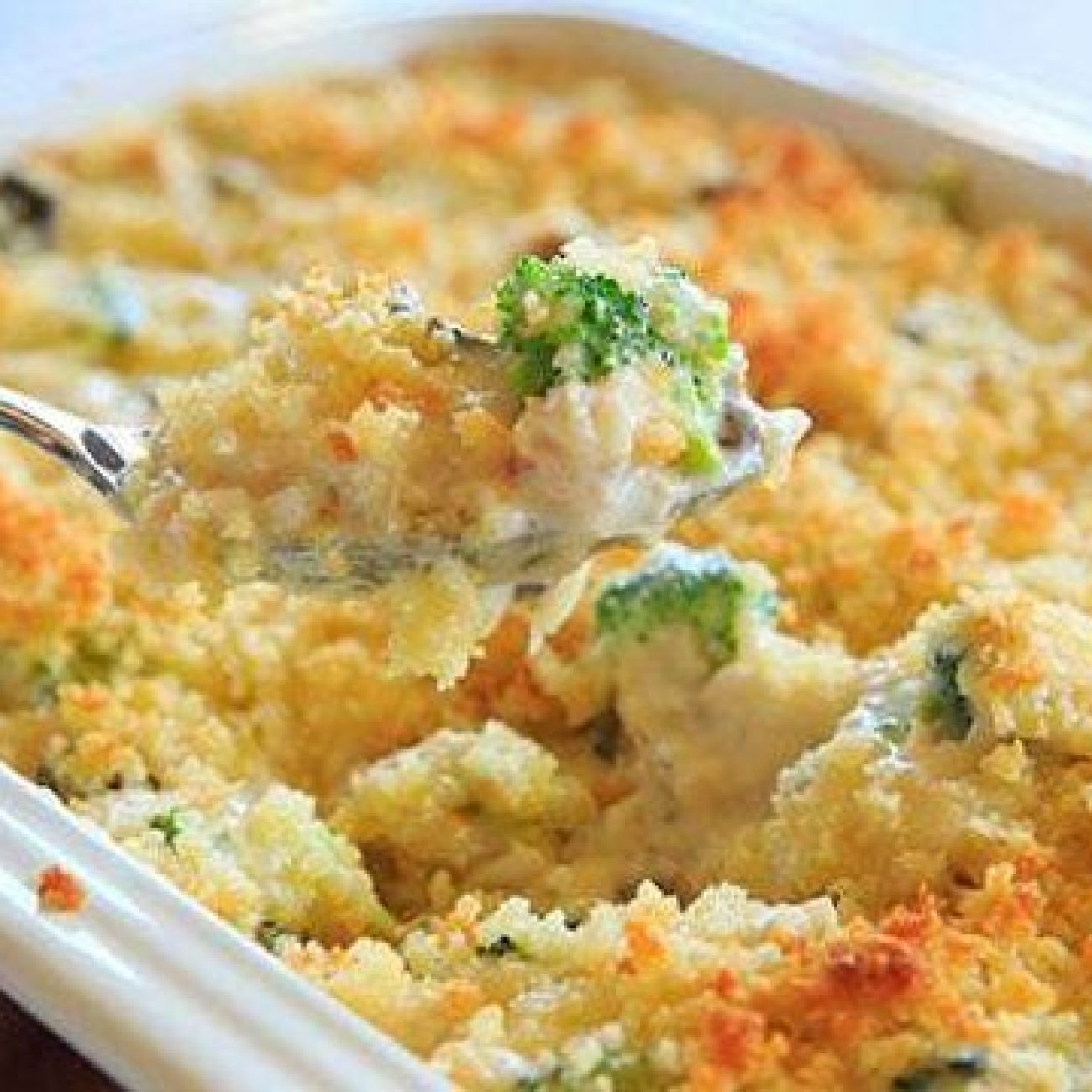 Cheesy Chicken & Broccoli Casserole