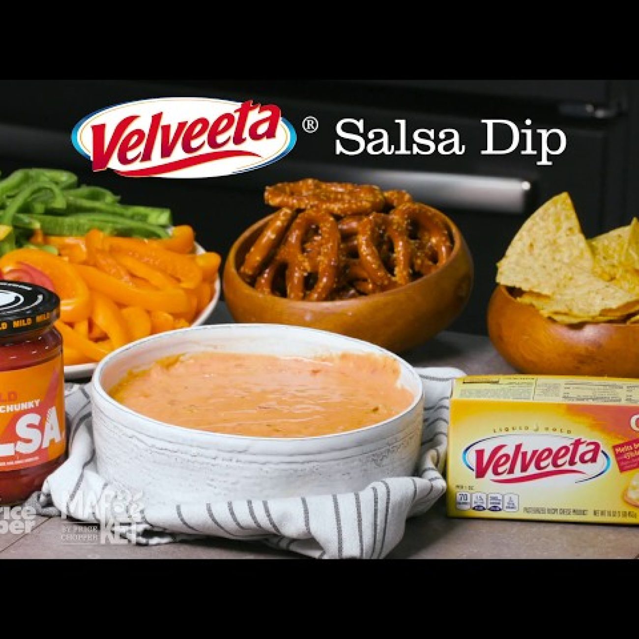 Cheesy Salsa Dip