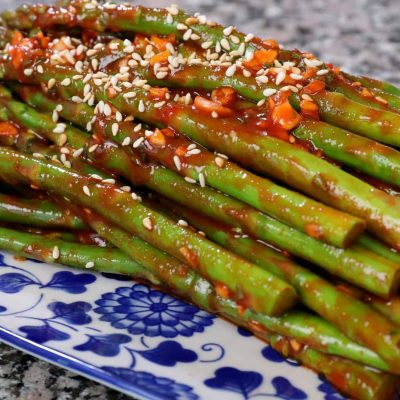 Chinese Hot- And-Spicy Asparagus Salad