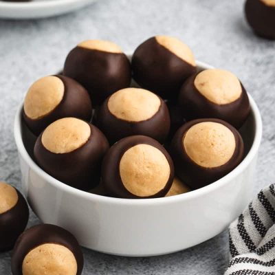 Chocolate &Amp; Peanut Butter Buckeyes