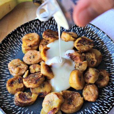 Cinnamon Grilled Bananas With Mexican