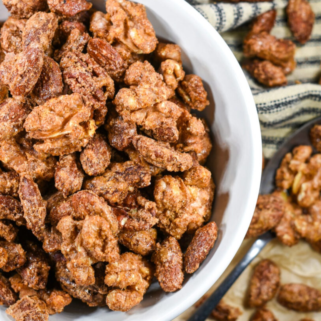 Cinnamon-Spiced Candied Almonds Recipe