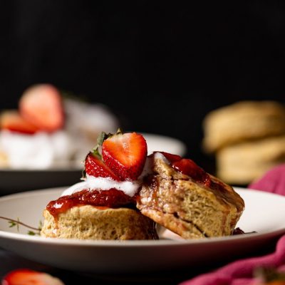 Citrus-Infused Almond Chicken with Fresh Strawberries