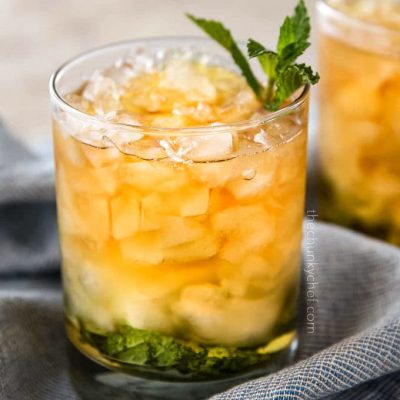 Classic Southern-Style Mint Julep Cocktail Recipe