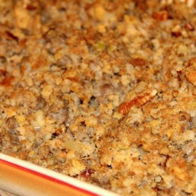 Cornbread, Sausage, Apple, &Amp; Pecan Stuffing