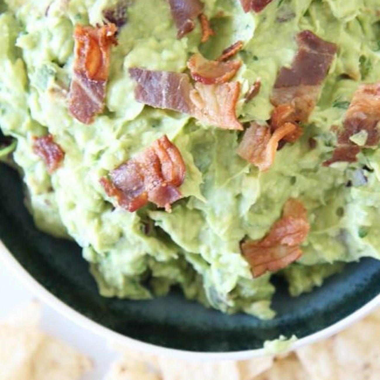 Creamy Avocado With Bacon Dip Guacamole