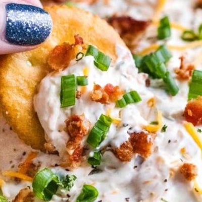 Creamy Bacon And Sour Cream Dip Recipe