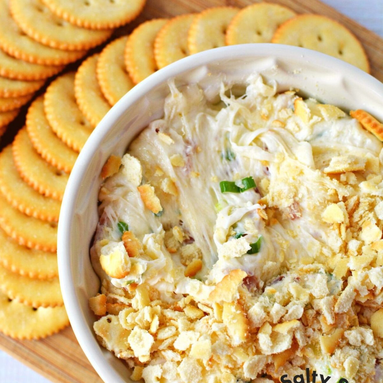 Creamy Swiss Cheese Dip Delight: A Warm, Irresistible Appetizer