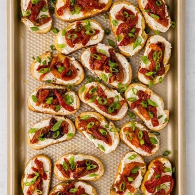 Crispy Basil And Sun-Dried Tomato Crostini Recipe