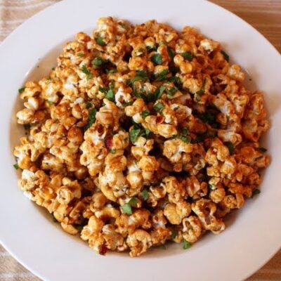 Crispy Thai-Flavored Popcorn Recipe: A Perfect Snack for Movie Night