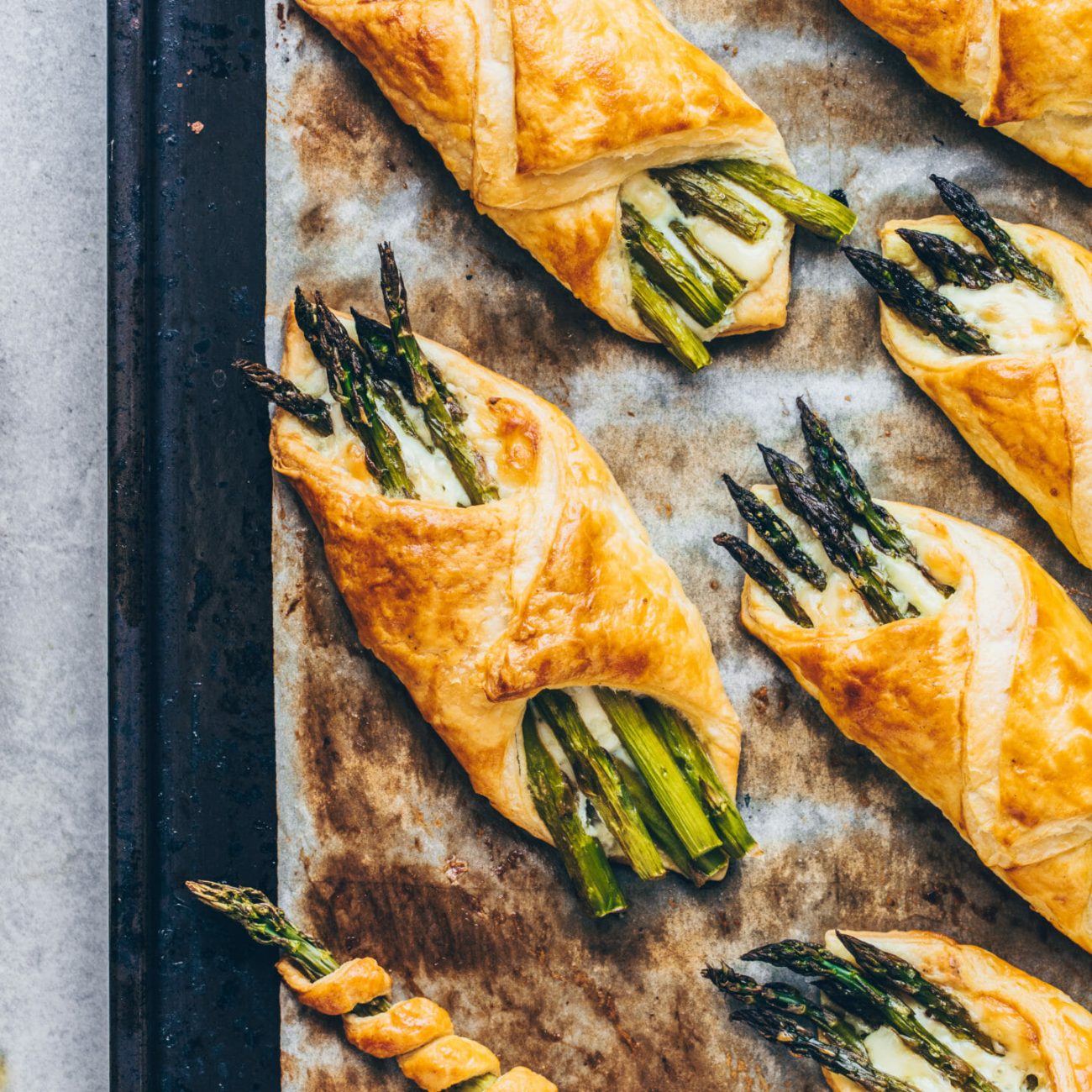 Crispy Vegan Asparagus Phyllo Rolls Recipe