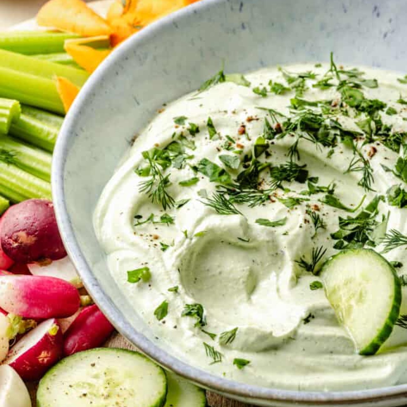 Cucumber Cottage Cheese Dip