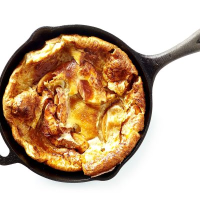 Delicious Puffy Oven Baked Apple Pancake