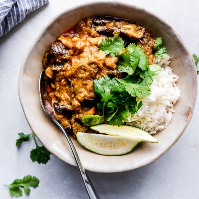 Delicious Thai Red Curry Chicken with Eggplant Recipe