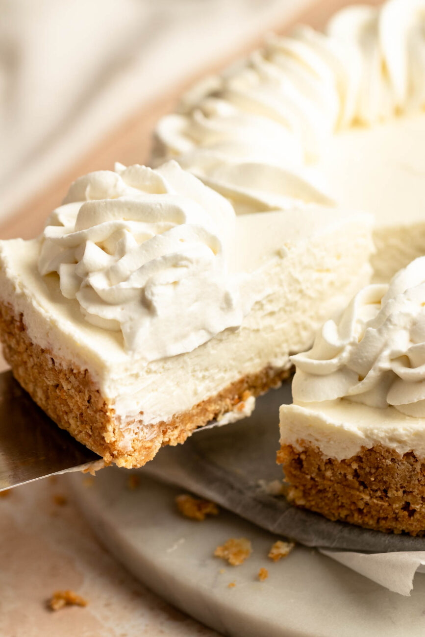 Easy 3-Step Philadelphia Cheesecake Recipe with Customizable Variations