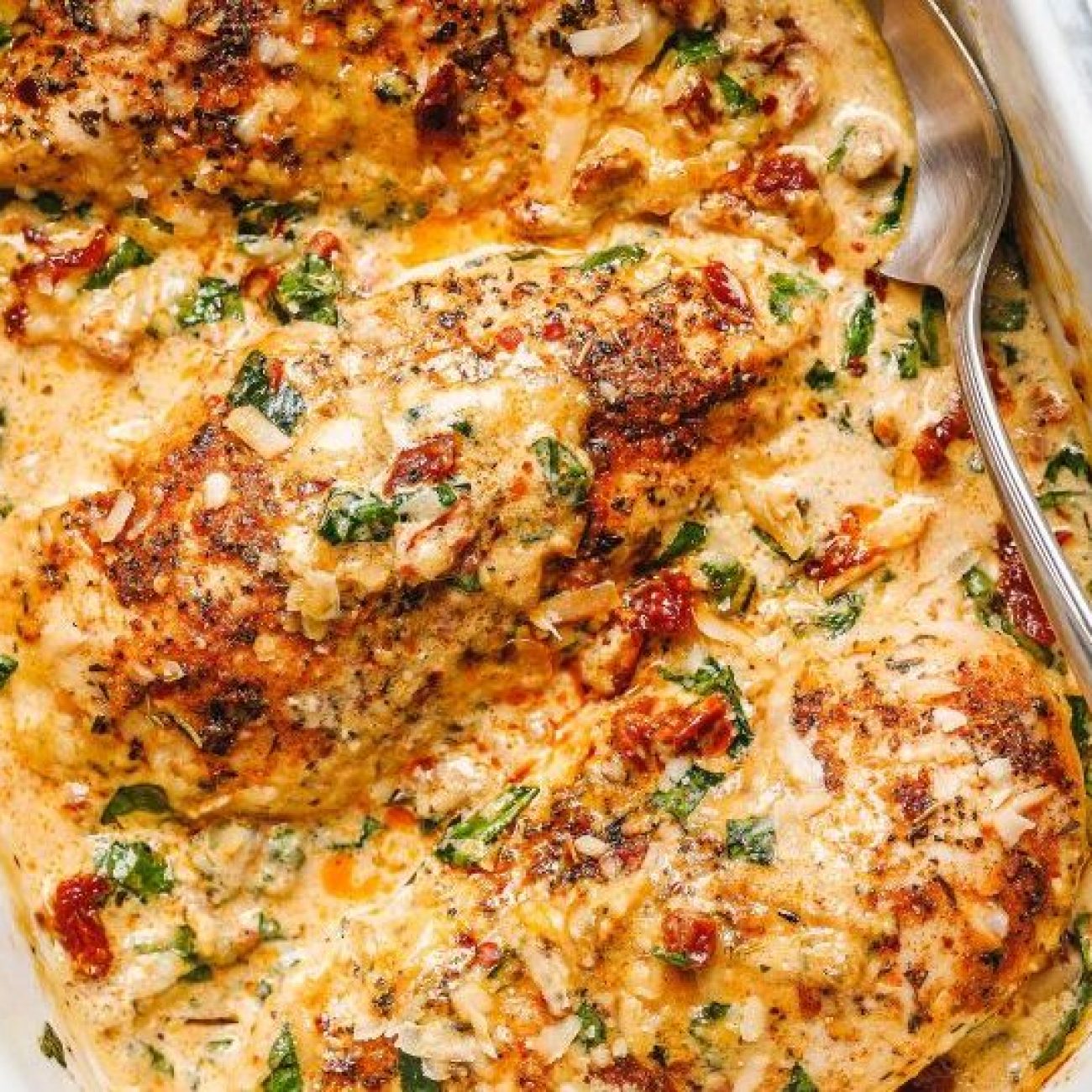 Easy Creamy Baked Chicken Breasts